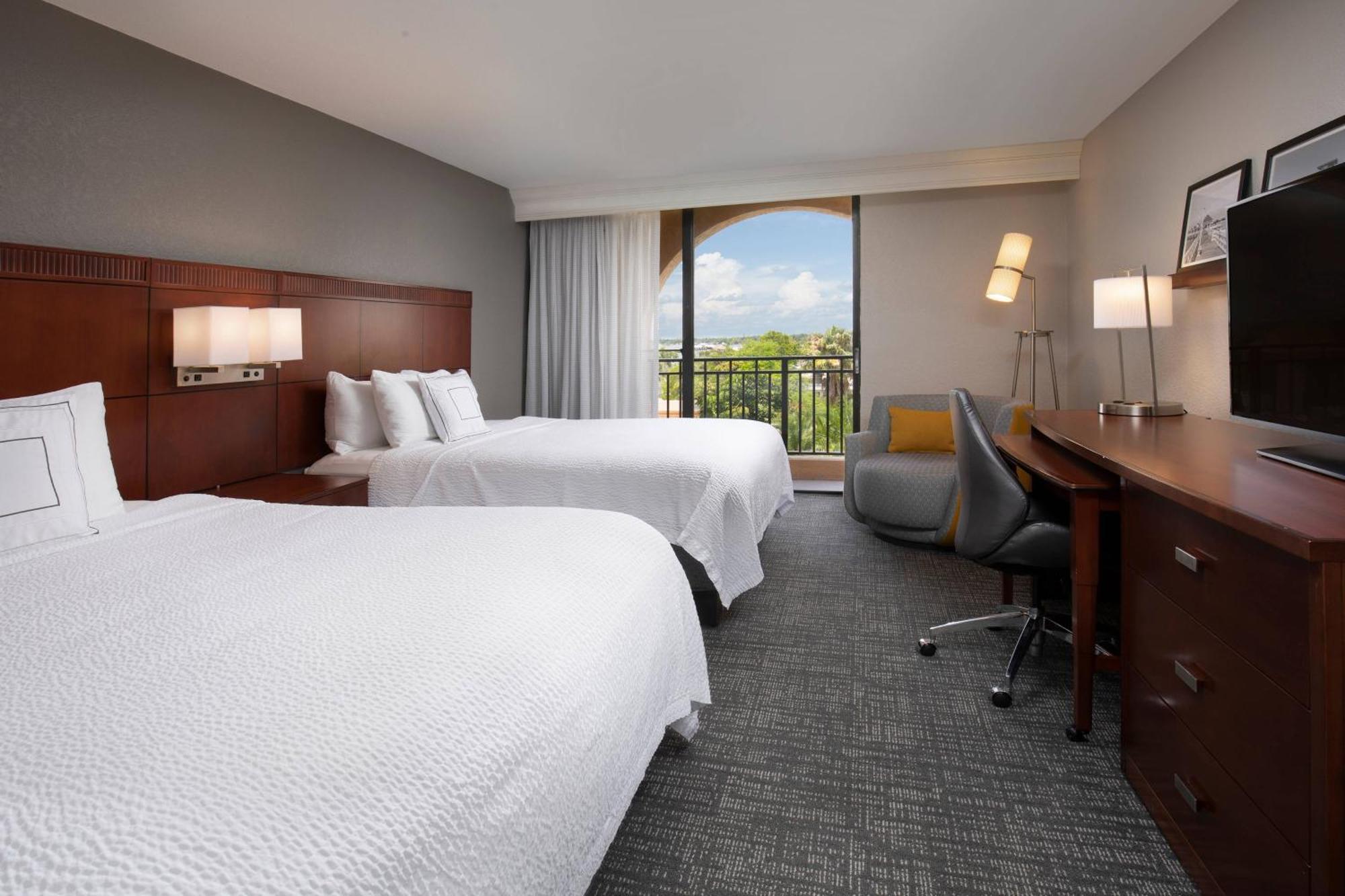 Courtyard By Marriott Bradenton Sarasota/Riverfront Exterior foto